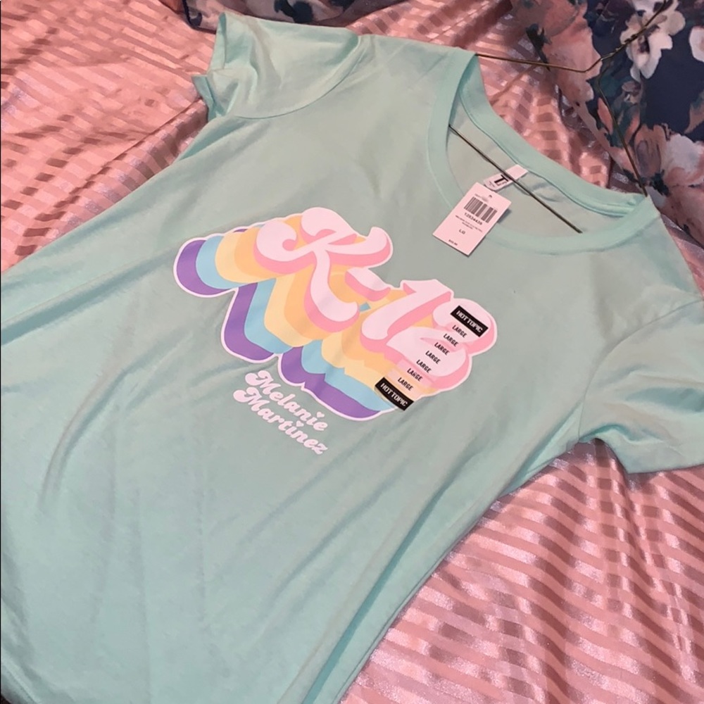 Melanie Martinez k-12 shirt - Picture 2 of 3